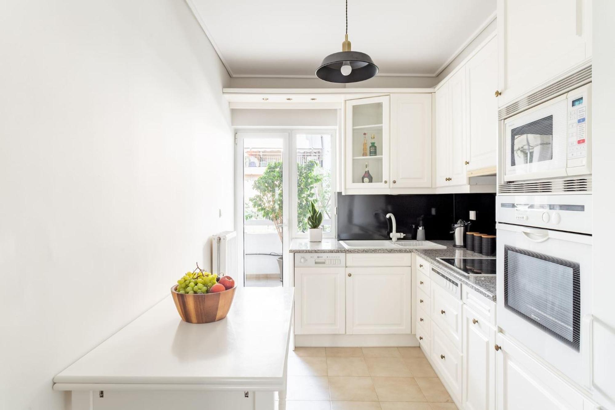 Fresh Detailed Stylish Apartment At Acropolis Athen Eksteriør billede